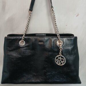 Dkny Vintage Patent Leather Shoulder🖤